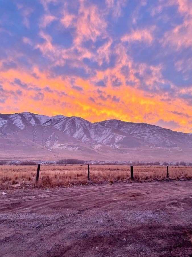 Oquirrh Mountain Inn Tooele Экстерьер фото
